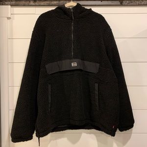 Levi Sherpa hooded half zip